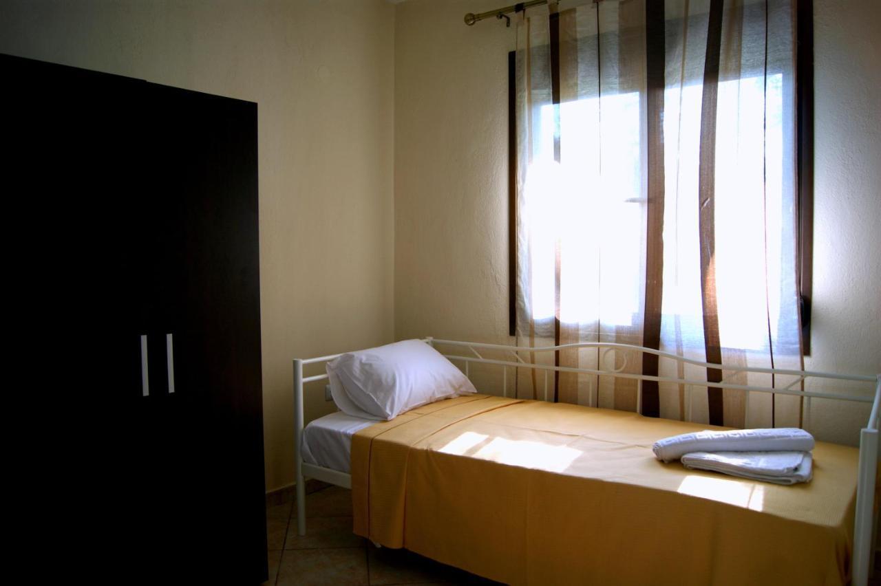 Simplicity At Iris Accommodation Psakoudia Camera foto