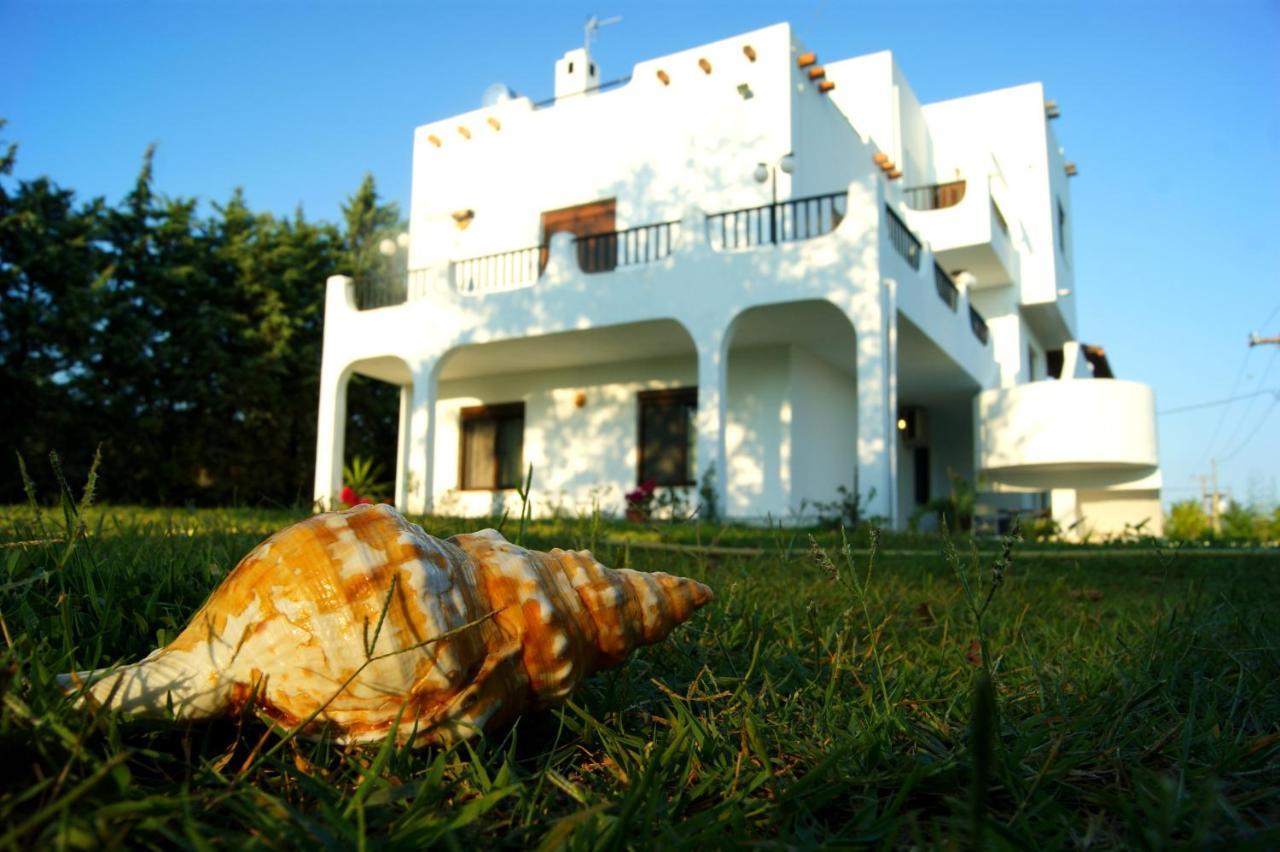 Simplicity At Iris Accommodation Psakoudia Esterno foto
