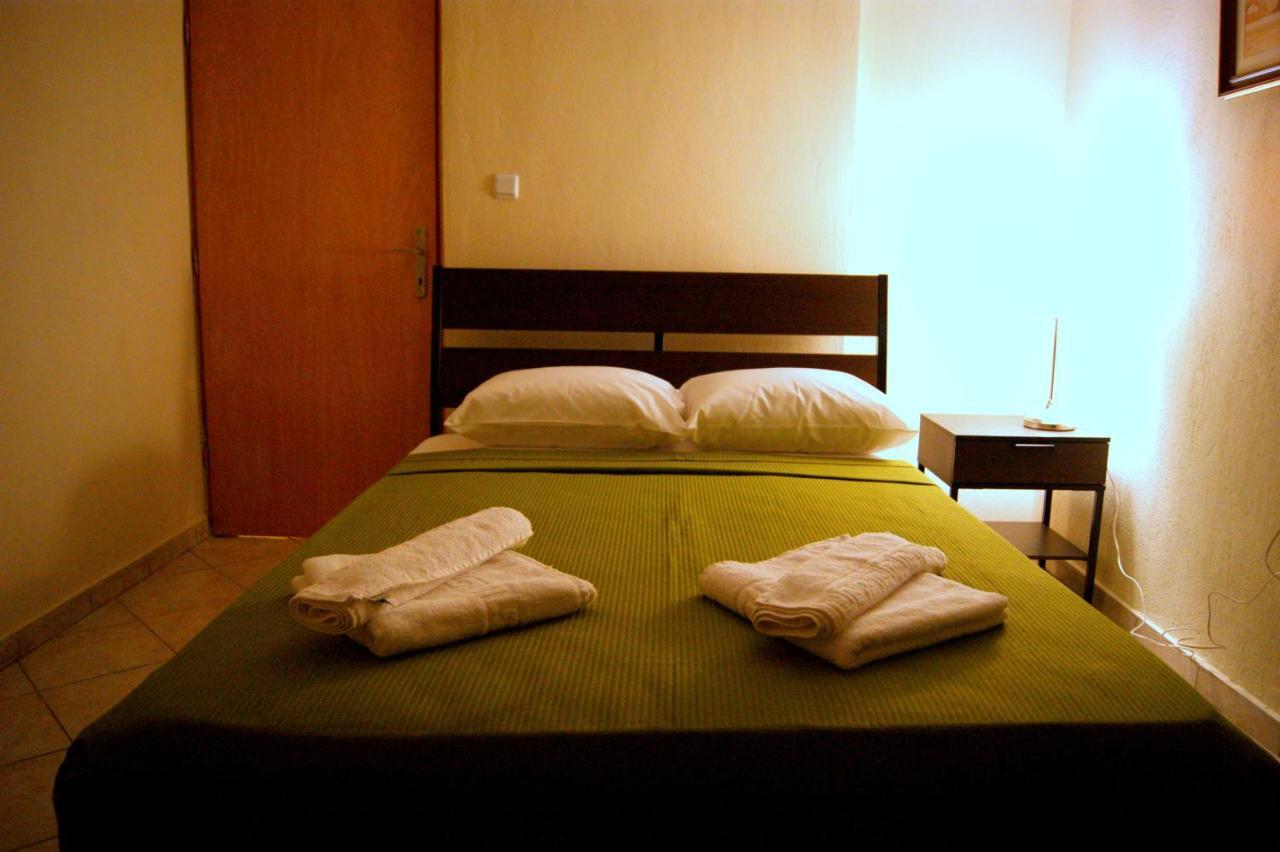 Simplicity At Iris Accommodation Psakoudia Camera foto