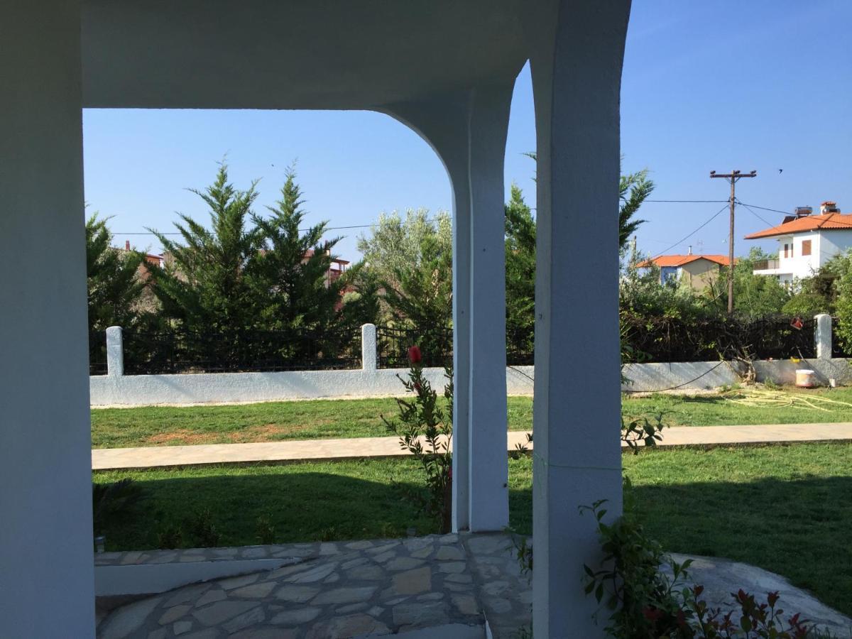 Simplicity At Iris Accommodation Psakoudia Esterno foto