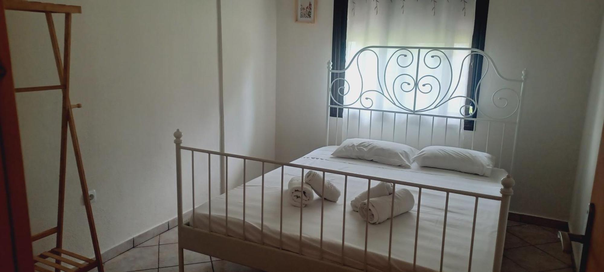Simplicity At Iris Accommodation Psakoudia Esterno foto